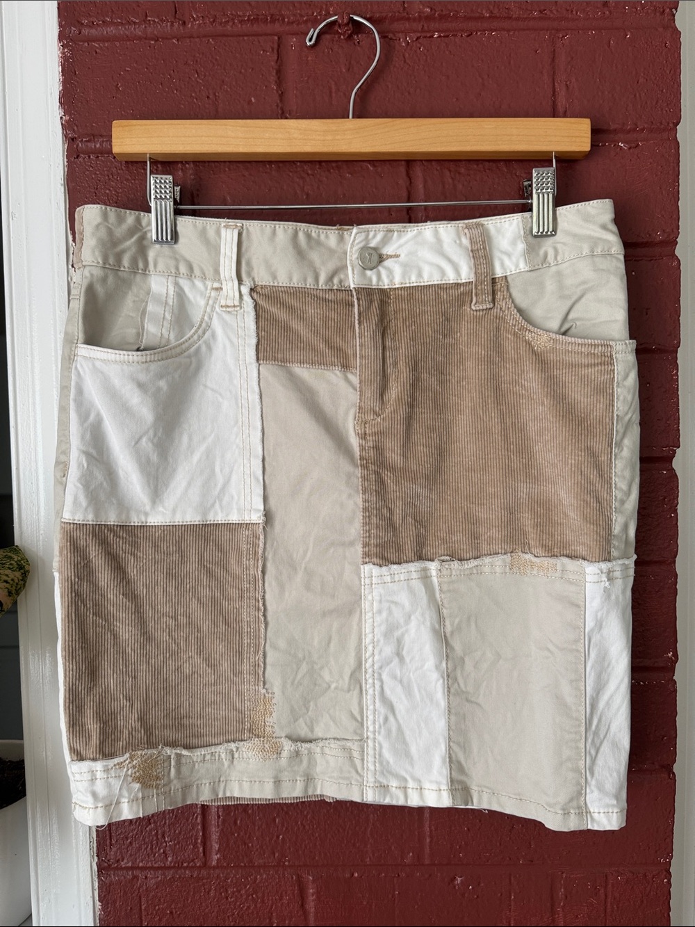 Pilcro Anthropologie Cream and Tan Neutral Corduroy Patchwork Mini Skirt Size 28